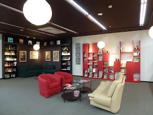 質屋かんてい局 金沢久安店 place picture