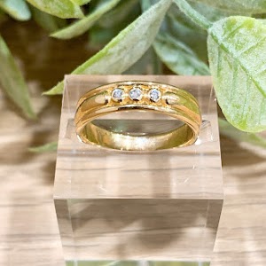 KOMEHYO（コメ兵）買取センター高槻阪急スクエア place picture