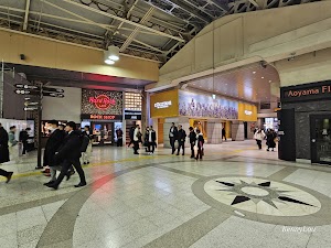 KOMEHYO買取センターアトレ上野 place picture