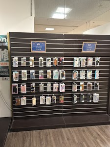 iPhone買取のスマホ買取プロ メガドンキ金沢店 place picture